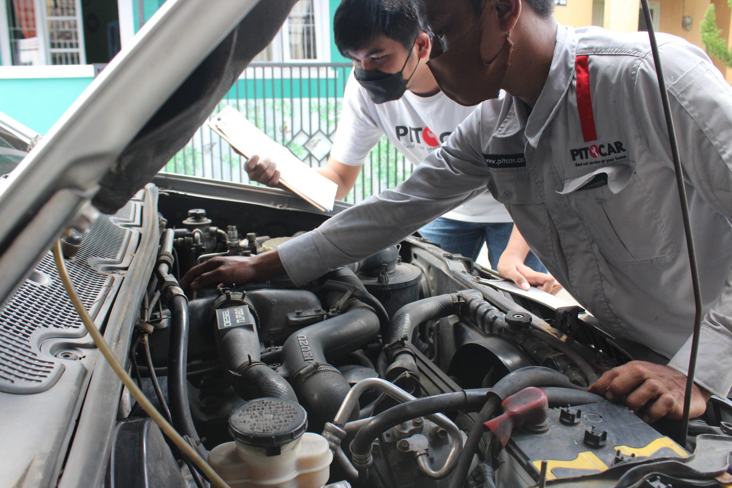 Suasana workshop Pitcar Service